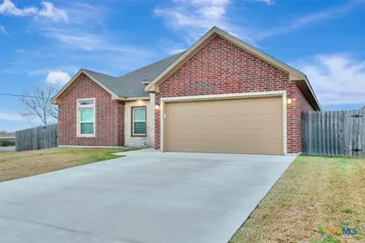 102 Tiki Court, Victoria, TX 77904 - Photo 3