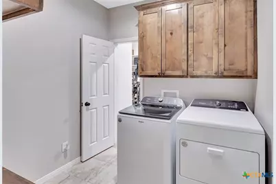 102 Tiki Court, Victoria, TX 77904 - Photo 23