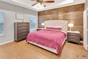 102 Tiki Ct, Victoria, TX 77904 - Photo 25