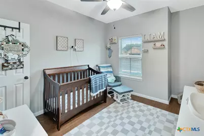 102 Tiki Court, Victoria, TX 77904 - Photo 17