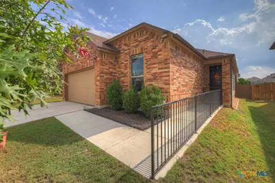 4555 Legend Trail, New Braunfels, TX 78130 - Photo 3