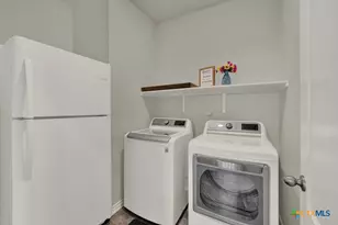 4555 Legend Trail, New Braunfels, TX 78130 - Photo 23