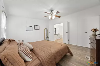 11200 Ridgewood Drive, Salado, TX 76571 - Photo 17