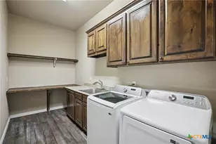 6320 Brayson Oaks Ct, Belton, TX 76513 - Photo 35