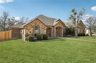 6320 Brayson Oaks Ct, Belton, TX 76513 - Photo 3