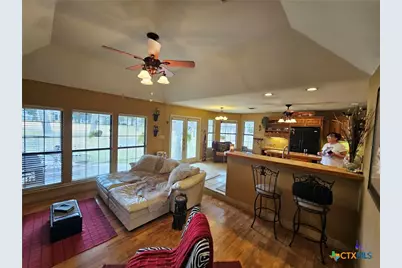 433 Las Brisas Boulevard, Seguin, TX 78155 - Photo 11