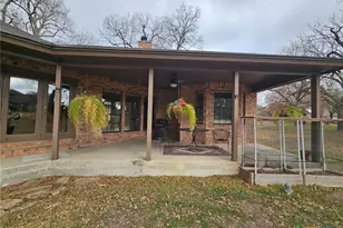 433 Las Brisas Blvd, Seguin, TX 78155 - Photo 7