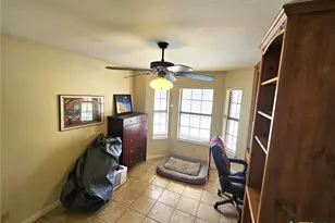 433 Las Brisas Blvd, Seguin, TX 78155 - Photo 31