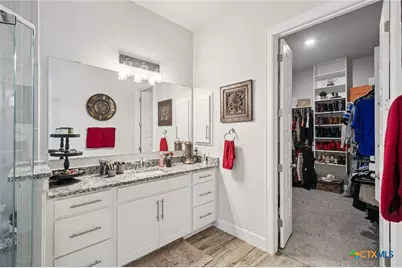 424 Heidelberg Road, New Braunfels, TX 78132 - Photo 17