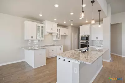 1701 Meadow Crest Drive, Salado, TX 76571 - Photo 11