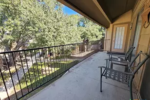 1202 Thorpe Ln, San Marcos, TX 78666 - Photo 25