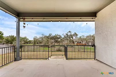 1616 Craftsman, New Braunfels, TX 78132 - Photo 3