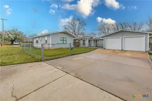 2502 Powell Dr, Gatesville, TX 76528 - Photo 23