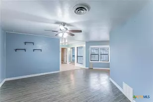 2502 Powell Dr, Gatesville, TX 76528 - Photo 9