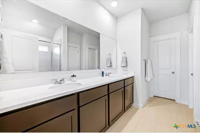 3621 Meteor Road, New Braunfels, TX 78130 - Photo 11