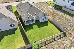 3621 Meteor Rd, New Braunfels, TX 78130 - Photo 35