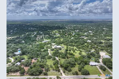 3032 Rolling Oaks Drive, New Braunfels, TX 78132 - Photo 45