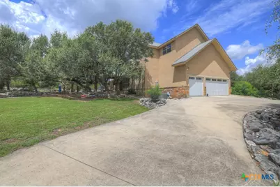 3032 Rolling Oaks Drive, New Braunfels, TX 78132 - Photo 39