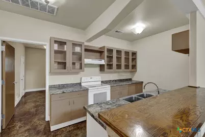 3032 Rolling Oaks Drive, New Braunfels, TX 78132 - Photo 31