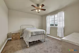 3032 Rolling Oaks Dr, New Braunfels, TX 78132 - Photo 23