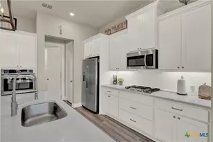 1730 Bella Vista, Canyon Lake, TX 78133 - Photo 9