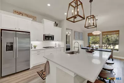 1730 Bella Vista, Canyon Lake, TX 78133 - Photo 15