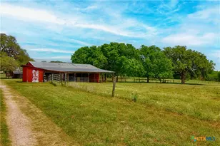 7755 Fm 1295, Moulton, TX 77975 - Photo 35