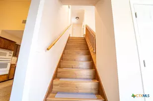 913 Taos Dr, Victoria, TX 77904 - Photo 11