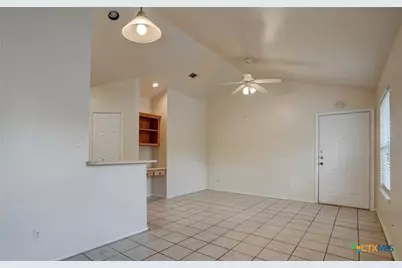 427 Lindsey Street #112, San Marcos, TX 78666 - Photo 5
