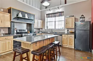 59 Leaning Oak Rd, Victoria, TX 77904 - Photo 9