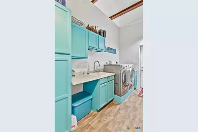 59 Leaning Oak Road, Victoria, TX 77904 - Photo 11