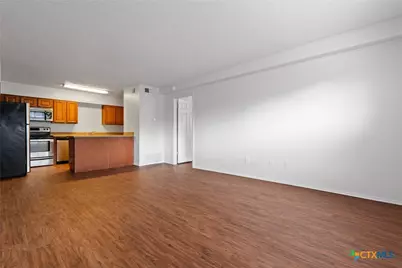 205 Craddock Avenue #D2, San Marcos, TX 78666 - Photo 5