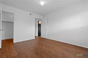 205 Craddock Ave, San Marcos, TX 78666 - Photo 15