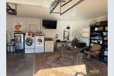 1011 E Main Street, Cuero, TX 77954 - Photo 35