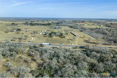 7393 N Hwy 80, Nixon, TX 78140 - Photo 27