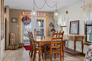 7393 N Hwy 80, Nixon, TX 78140 - Photo 7