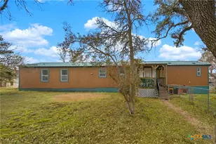 143 Bluff View Dr, Spring Branch, TX 78070 - Photo 1