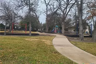 5704 Levenwood Ln, Austin, TX 78724 - Photo 27