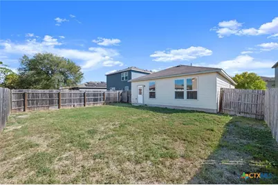 5704 Levenwood Lane, Austin, TX 78724 - Photo 25