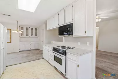 603 Dunbar Drive, Victoria, TX 77904 - Photo 9