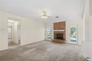 603 Dunbar Dr, Victoria, TX 77904 - Photo 11