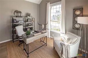 10208 Cactus Hls, San Antonio, TX 78254 - Photo 13