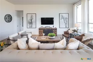 10208 Cactus Hls, San Antonio, TX 78254 - Photo 11