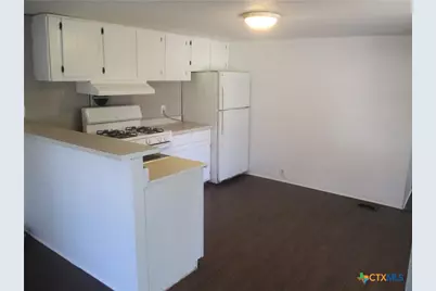 910 Hueco Drive, New Braunfels, TX 78130 - Photo 3