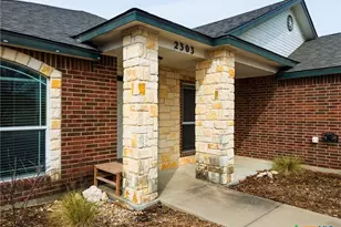 2303 Mike Dr, Copperas Cove, TX 76522 - Photo 5