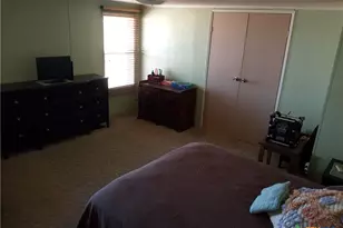 842 Burkhart Rd, Victoria, TX 77905 - Photo 5