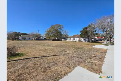 612 S Mechanic Street, El Campo, TX 77437 - Photo 3