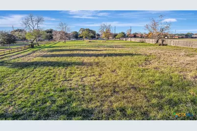 1507 Salem Road, Victoria, TX 77904 - Photo 9