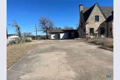 111 W Fowler Avenue, Killeen, TX 76541 - Photo 17