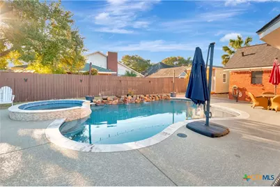 602 Brocton Street, Victoria, TX 77904 - Photo 39